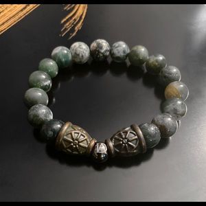 DeMarcus Alexan Green Stone Brass Caps Bracelet
